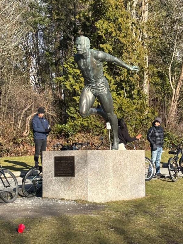 6 hour Private Tour of Vancouver & North Vancouver - Unique Stops and Cultural Highlights