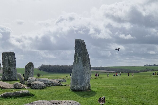 6 Hour Stonehenge Archeological and Historical Audio Guided Tour - Booking and Cancellation Policy