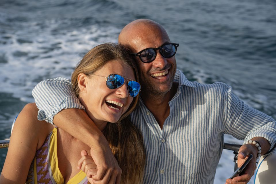 6-Hour Tour: Gulf of Poets, Villages, and Three Islands - Exploring the Villages