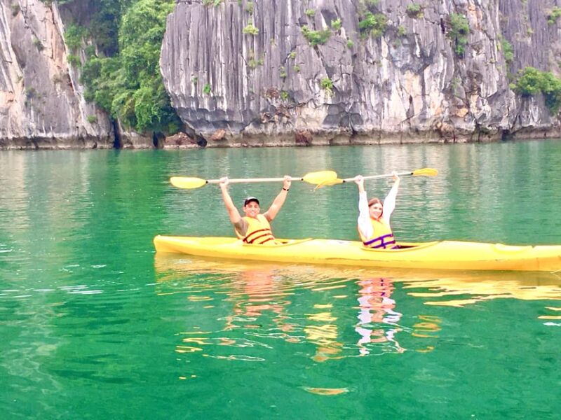 6 Hours Ha Long Bay Group Tour:Sung Sot-Ti Top-Kayaking - Pricing and Booking