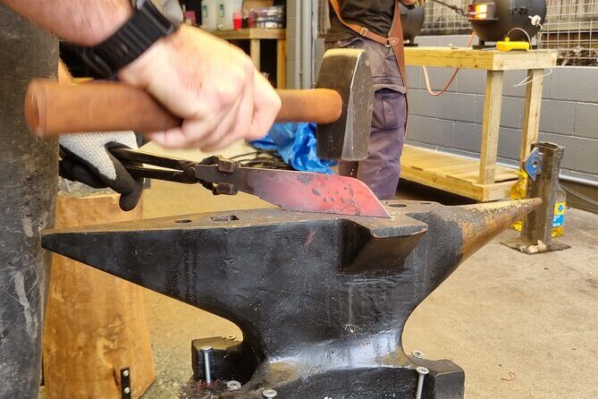 6 Hours Private Blacksmithing Class in Brisbane - Key Points