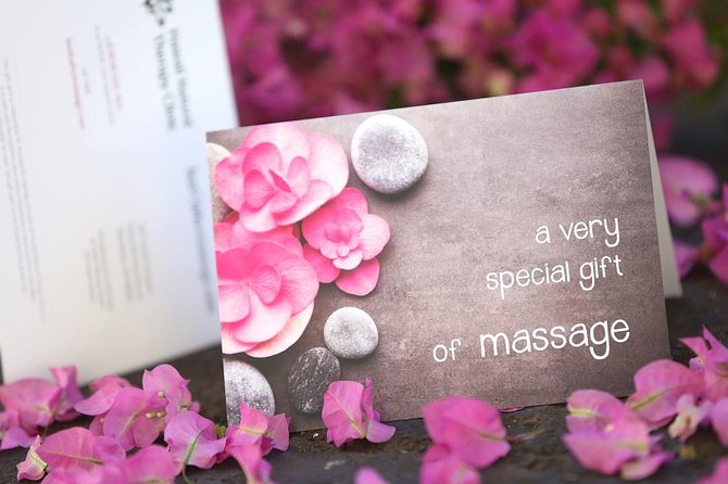 60 Minute Couples Massage - Location and Accessibility