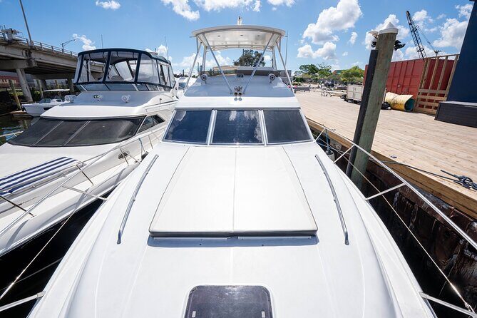 60ft 1 Hour FREE | Miami Yacht Rental | 3 to 6 Hours | 13 People - Frequently Asked Questions