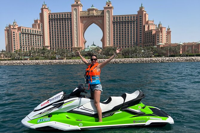 60Min Jet Ski To Burj Al Arab, Atlantis The Palm - Pricing and Booking Details