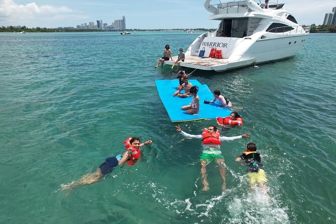 65ft Yacht Charter in Miami - Customer Reviews