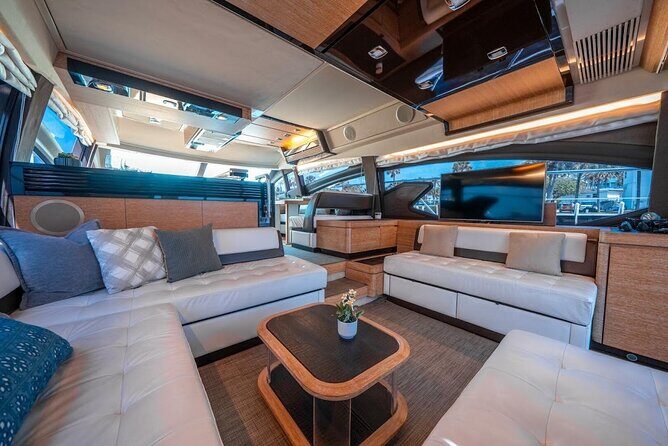 68ft LUXURY AZIMUT - A Closer Look at the Azimut Yacht Experience