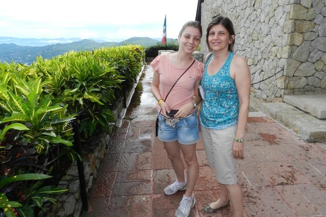 6Hr Cruise or Hotels City Tour, Divers, Baby Turtles Peace Chapel - Cliff Divers