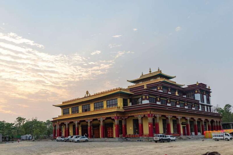 7-Day Buddhist Meditation Retreat in Lumbini - The Location and Accommodation