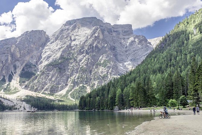 7-Days Italian Lakes and the Dolomites Tour From Milan - Meeting and Departure