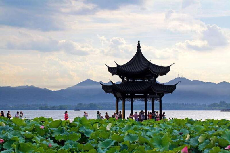 7 hours Hangzhou Tour Itinerary - The Value of the Experience
