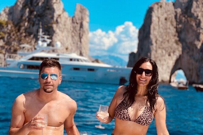 7 Hours Private Boat Experience on Capri from Positano - Discovering the 7-Hour Private Boat Experience on Capri from Positano