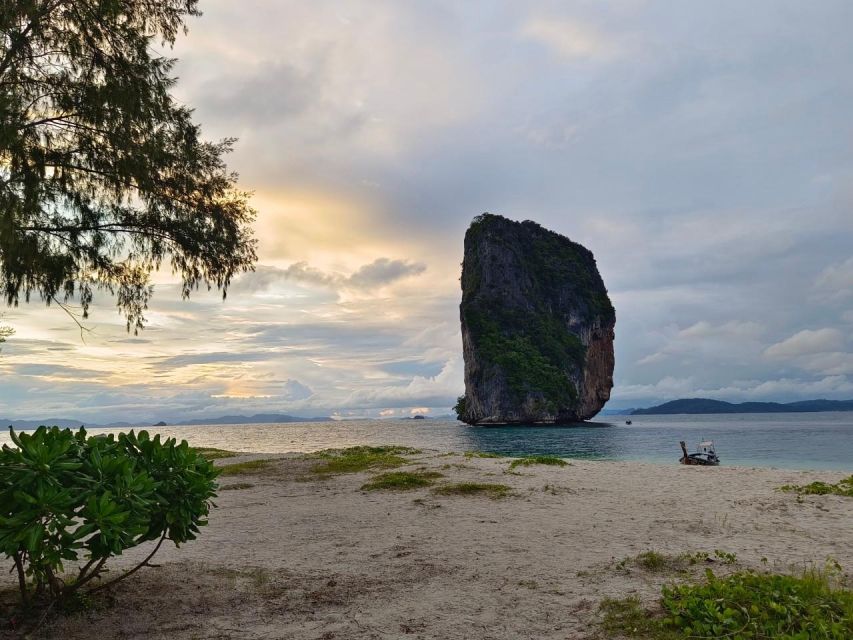 7 Island Sunset by Speed Boat - Inclusions and Exclusions