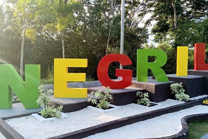 7 Mile Beach and Rick's Cafe in Negril from Montego Bay Private Tour - Key Points