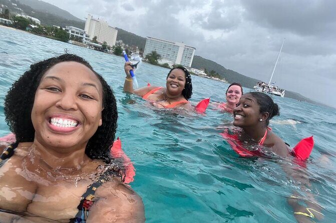 7 Miles Beach in Negril: Snorkeling, Boat Ride and Ricks Cafe - Explore Negril’s Seven Miles Beach in Style