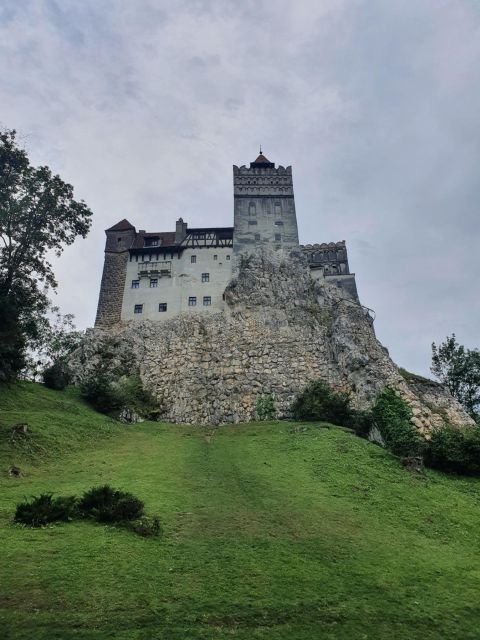 7h Draculas Castle Private Tour From Bucharest - Fast Tour - Itinerary Highlights