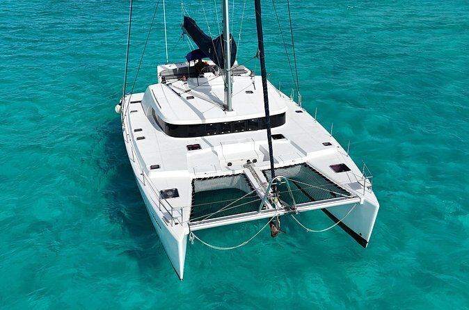 7hrs/60ft Luxury Catamaran Private Charter Cancun to Isla Mujeres - Practical Tips for Booking