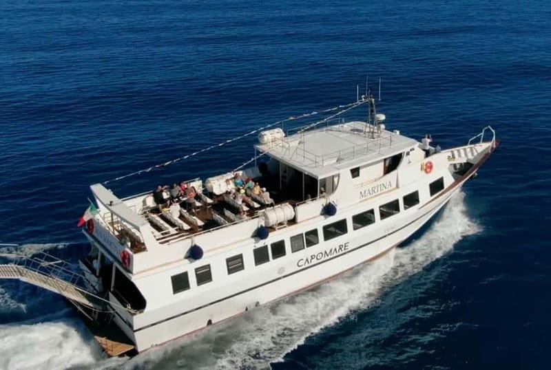 8 August: Mini-cruises to Alicudi, Filicudi and Salina - An In-Depth Look at the Tour Experience