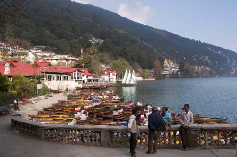 8 Days Delhi Nainital Ranikhet Kausani Jim Corbett Tour - Delhi Attractions