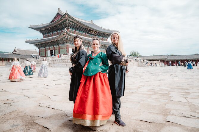 8 Days Guided Trip to Seoul Busan Gyeongju and Nami Island - Travel Group Size