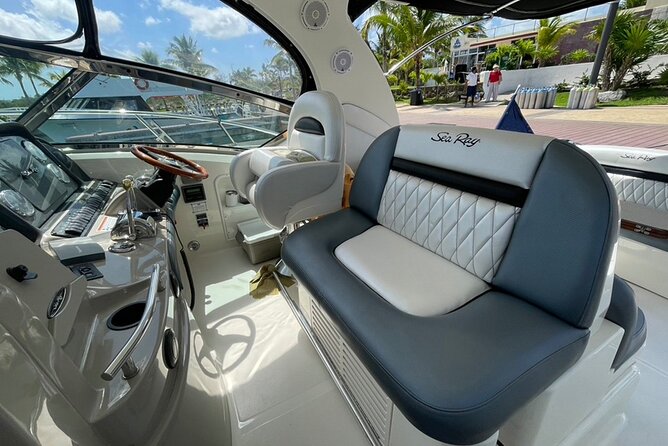 8-Hour Private 40 Yacht 2-Stop Tour to Palancar Beach W/ Food, Drinks & Snorkel - Highlights and Experiences