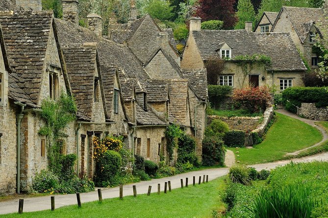 8-Hour Private Historical Tour of England in a Classic Car - Customization and Flexibility