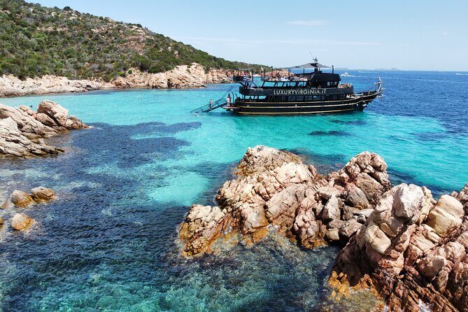 8-hour tour of the La Maddalena Archipelago Ponte VIP - FAQ