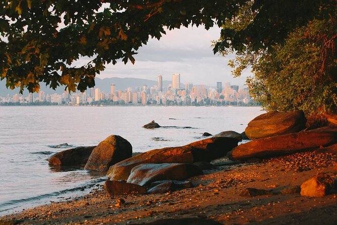 8 Hours Private Tour of Vancouver & Capilano Bridge & Beyond - Inclusions and Exclusions