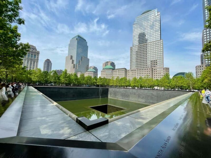9/11 Memorial & Ground Zero Tour with Optional Museum Entry - Honoring Heroes at the FDNY Memorial