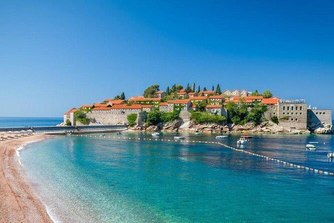 9 days Balkans Tour from Bucharest to Sofia and Budapest - An In-Depth Look at the Itinerary