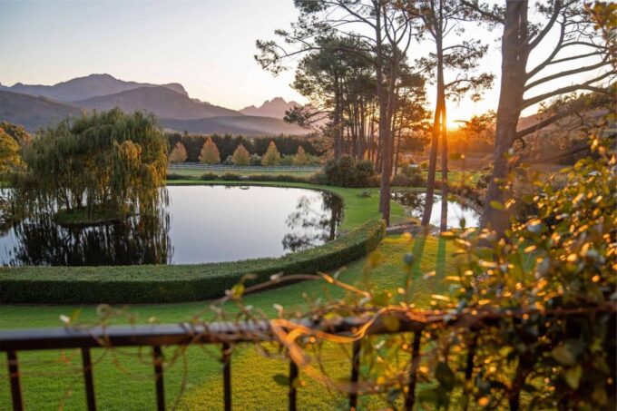 9 Days Cape Town & Garden Route (Private Vacation) - Accommodation and Meals