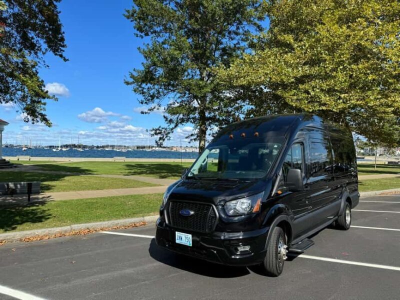 90 Min Newport Scenic Luxury Van Tour (Ages 5+) - Key Points