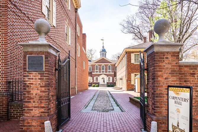 90 Minute History Walking Tour of Old City Philadelphia - Who Will Love This Tour?