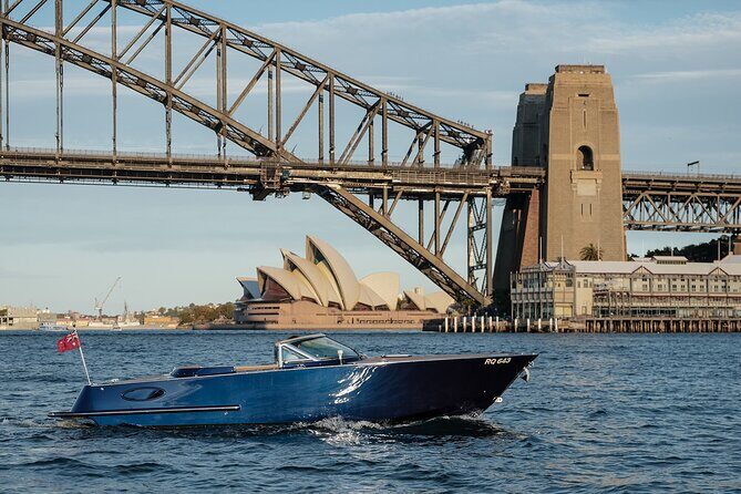 90 Minute Private Luxury Cruise on Sydney Harbour - Up to 4 - Key Points