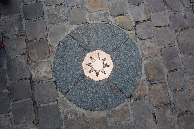 90 Minutes Notre Dame Exterior Semi Private Tour - FAQs