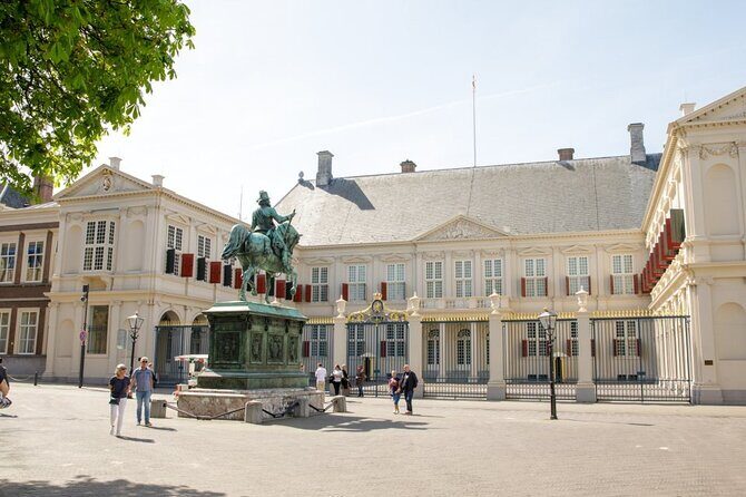 90 minutes Self Guided Walking Tour with puzzles in Den Haag - Authentic Experiences & Reviews