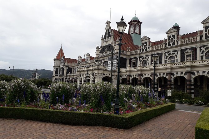 A 2 Hour Small Group Dunedin City Highlights Tour - Booking Your Tour