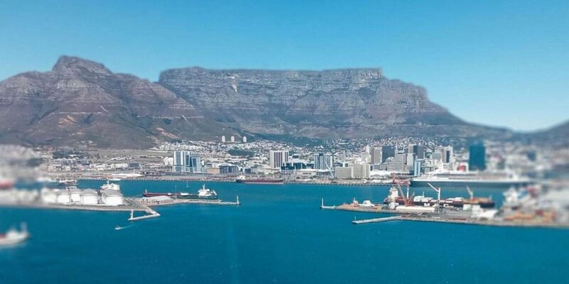 A 30-Minute Helicopter Tour of the Constantia Wine Region - Scenic Flight Experience
