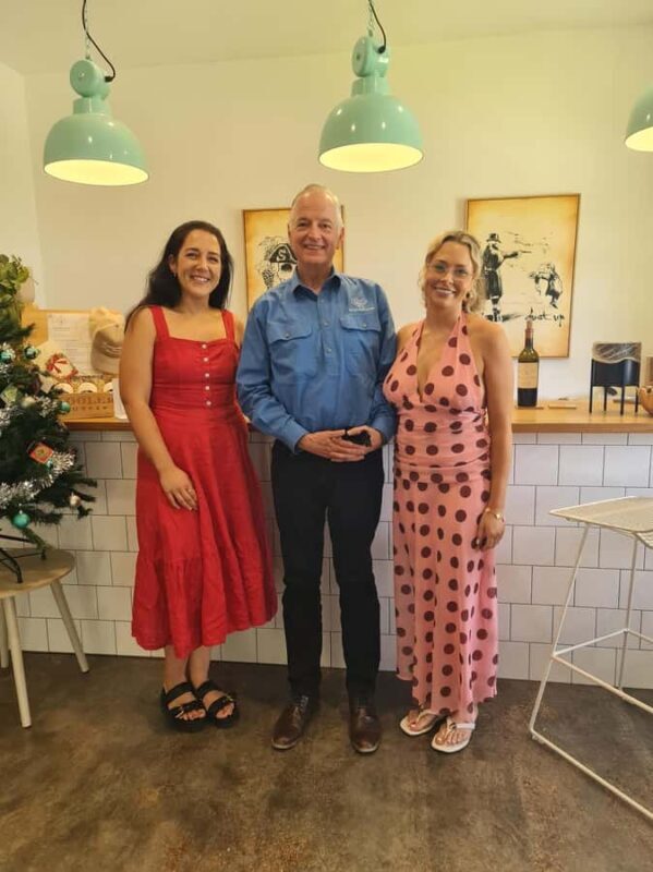 A Barossa Valley pickup: Wine and Heritage Tour, Local Guide - Why This Tour Stands Out