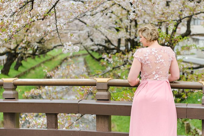 A Brief 1-Hour Tour Accompanied by a Photoshoot in Tokyo - Photography and Editing