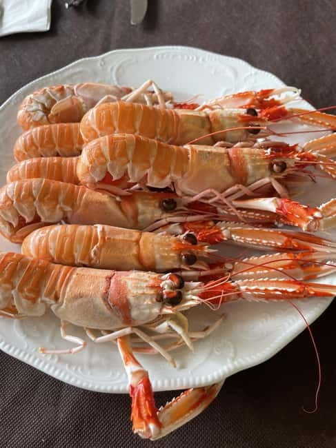 A Coruña: Local Market & Restaurant Visit with Food & Wine. - FAQ