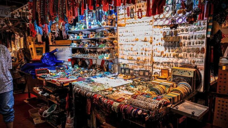 A Day in the life of a Hong Konger Tip Based Walking Tour - Key Points