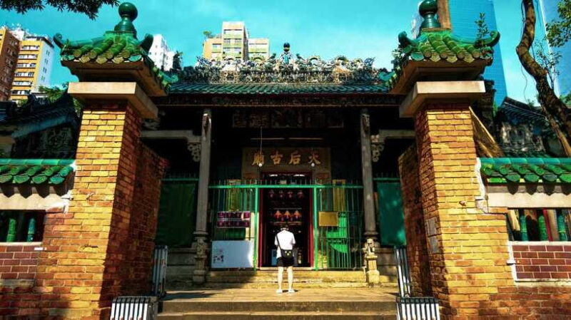 A Day in the life of a Hong Konger Tip Based Walking Tour - The Sum Up