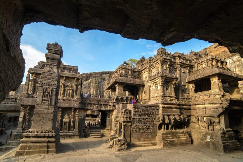 A Day Tour of Ajanta & Ellora From Aurangabad With Guide. - Inclusions of the Tour