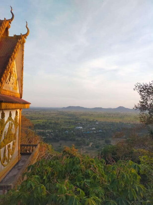 A Day TukTuk Bambootrain, Banan, Killing & Bat Caves, Sunset - Key Points