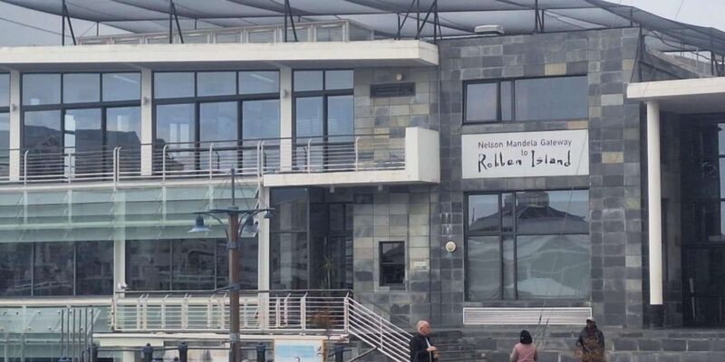 A DAY VISIT TO Table Mountain & Robben Island in Cape Town - Logistics and Transportation