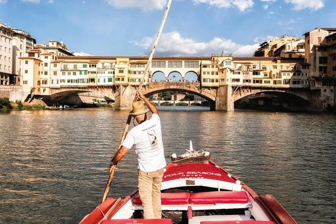 A guided floating tour of Florence with typical food and wine - Key Points