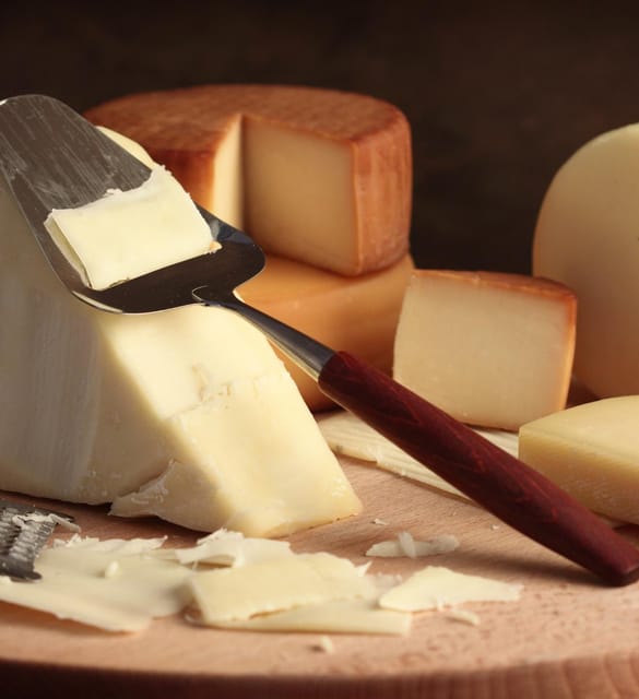 A Journey Through the Flavors of Umbria - Umbrian Cheese Tasting
