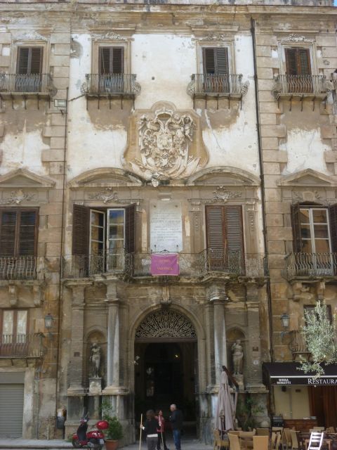 A Journey Through the History of Noble Palermo. - Architectural Marvels of the City