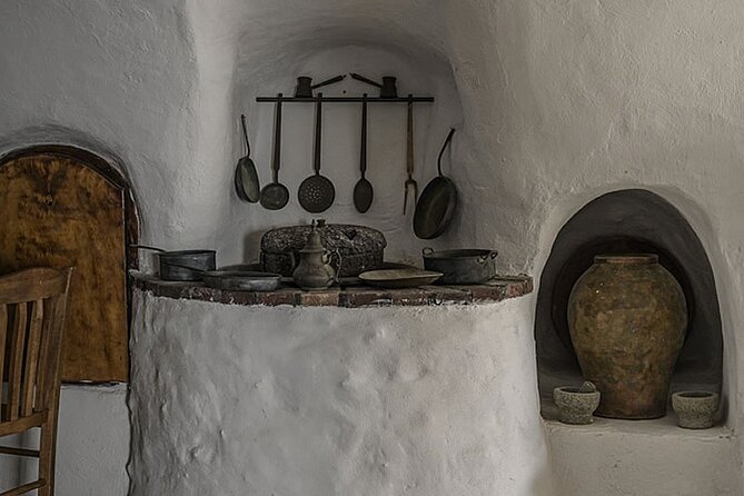 A Journey to the Tradition of Santorini SUV Private Tour - Customizing Your Private Tour Experience