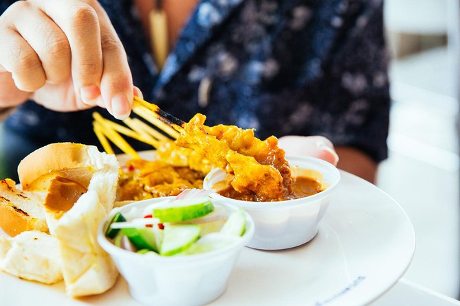 A Magical Evening in Bangkok: Private City Tour - Inclusions and Meeting Details